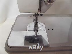 ARROW Heavy Duty ZIGZAG Sewing Machine with travel case & extras