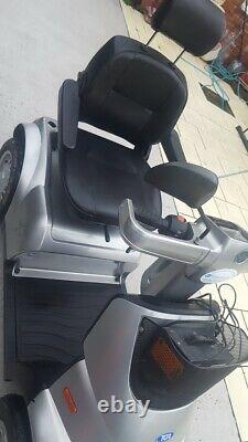 Fantastic, TGA Breeze 4 Mobility scooter, Road legal, portable shed included