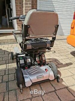 Quingo Air Portable 4mph Mobility Scooter. GOOD WORKING ORDER