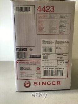 SINGER Heavy Duty 4423 Sewing Machine 23 Built In Stitches crafts make clothes